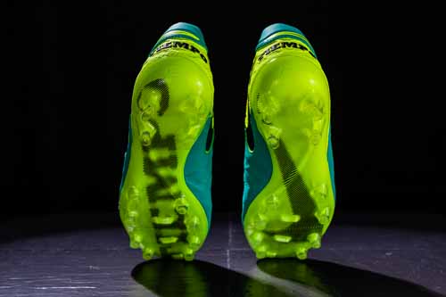 Fußballschuhe fotografieren,soccershoejunkie,Produktfotografie,Fußballlegenden Schuhe,Schuhfotografie,Sportartikel Fotografie,Werbefotografie