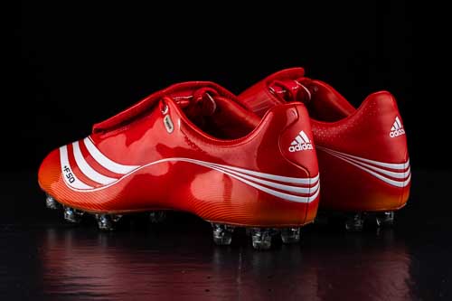 Fußballschuhe fotografieren,soccershoejunkie,Produktfotografie,Fußballlegenden Schuhe,Schuhfotografie,Sportartikel Fotografie,Werbefotografie
