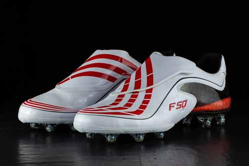 Fußballschuhe fotografieren,soccershoejunkie,Produktfotografie,Fußballlegenden Schuhe,Schuhfotografie,Sportartikel Fotografie,Werbefotografie