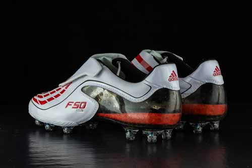 Fußballschuhe fotografieren,soccershoejunkie,Produktfotografie,Fußballlegenden Schuhe,Schuhfotografie,Sportartikel Fotografie,Werbefotografie