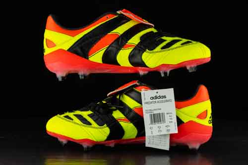 Fußballschuhe fotografieren,soccershoejunkie,Produktfotografie,Fußballlegenden Schuhe,Schuhfotografie,Sportartikel Fotografie,Werbefotografie