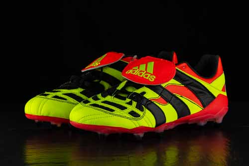 Fußballschuhe fotografieren,soccershoejunkie,Produktfotografie,Fußballlegenden Schuhe,Schuhfotografie,Sportartikel Fotografie,Werbefotografie